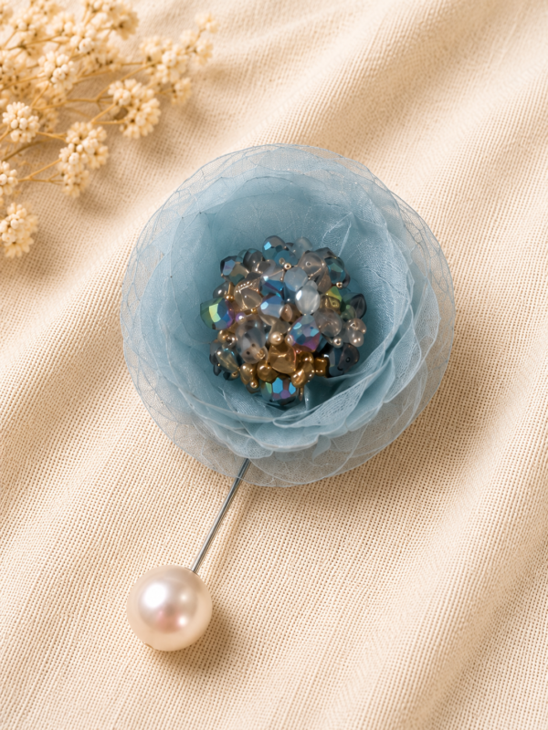 Sage Green - Brooch with Pearl and Beads Sage Green - Brooch with Pearl and Beads