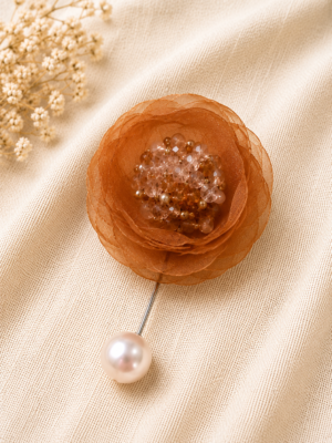 Gold - Brooch with Pearl and Beads Gold - Brooch with Pearl and Beads