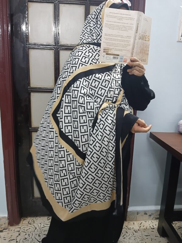Namaz Dupatta - Fendi Print