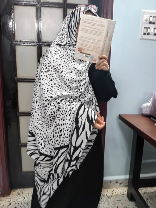 Namaz Dupatta - Polka Zebra