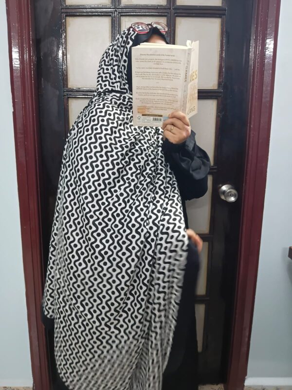 Namaz Dupatta - Swirl Polka Namaz Dupatta - Swirl Polka